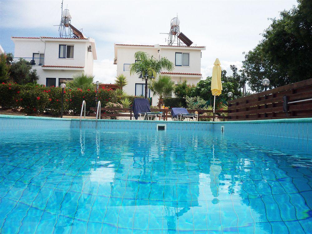 Kavalla Forest Villas Paphos Exterior foto
