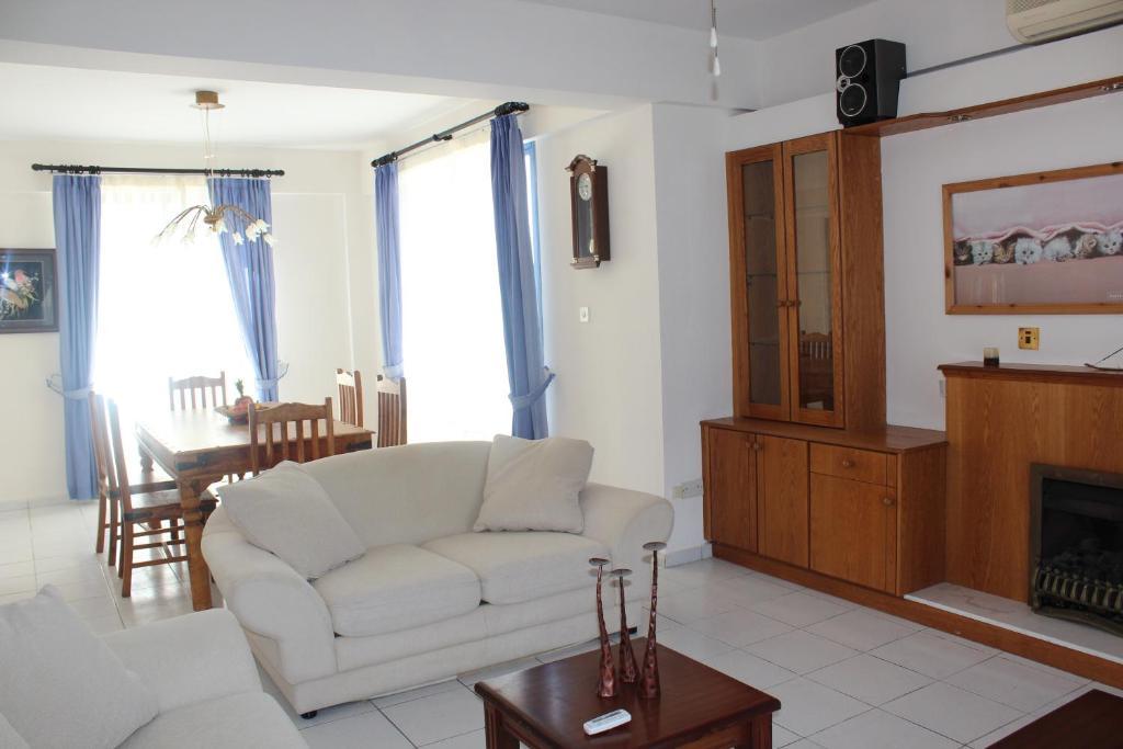 Kavalla Forest Villas Paphos Cameră foto