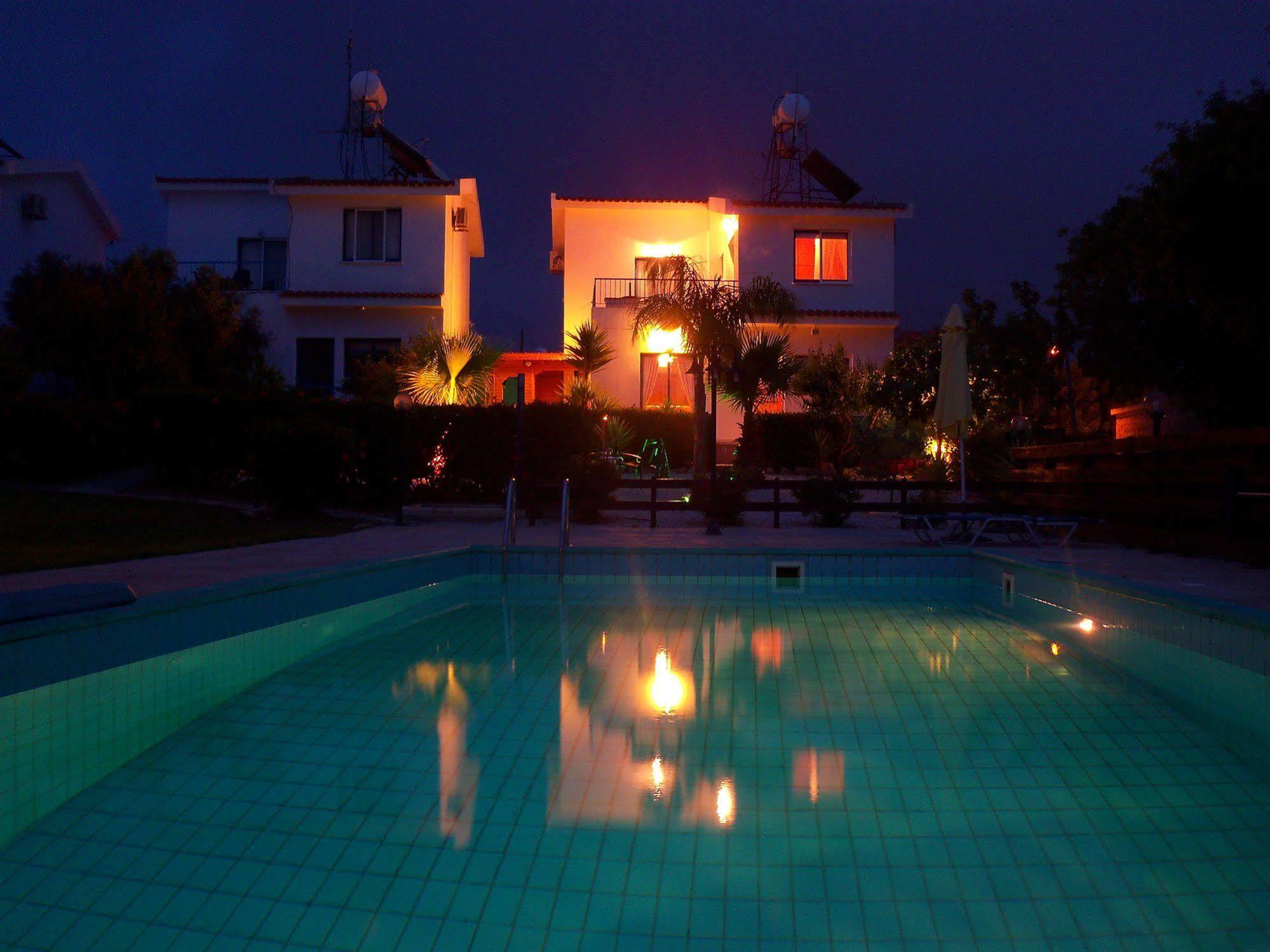 Kavalla Forest Villas Paphos Exterior foto